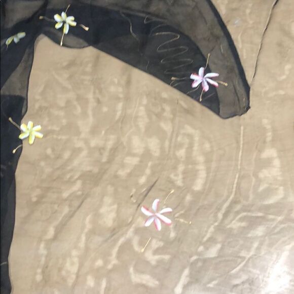 Hawaiian wrap or Shaw or sheer get creative! ☺️ - Picture 3 of 4